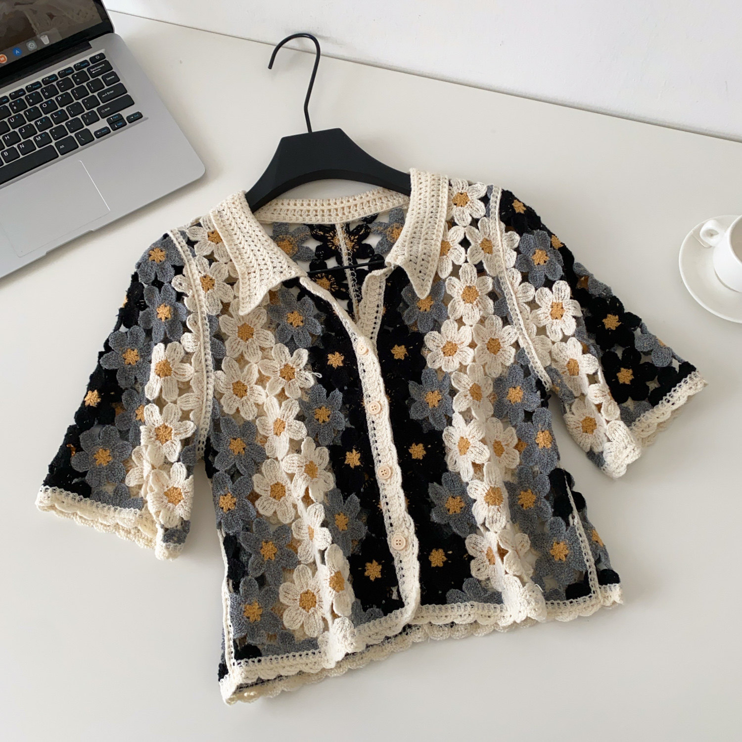 Women's Floral Crochet Cardiga - đánh giá và giá Crochet Top Boho