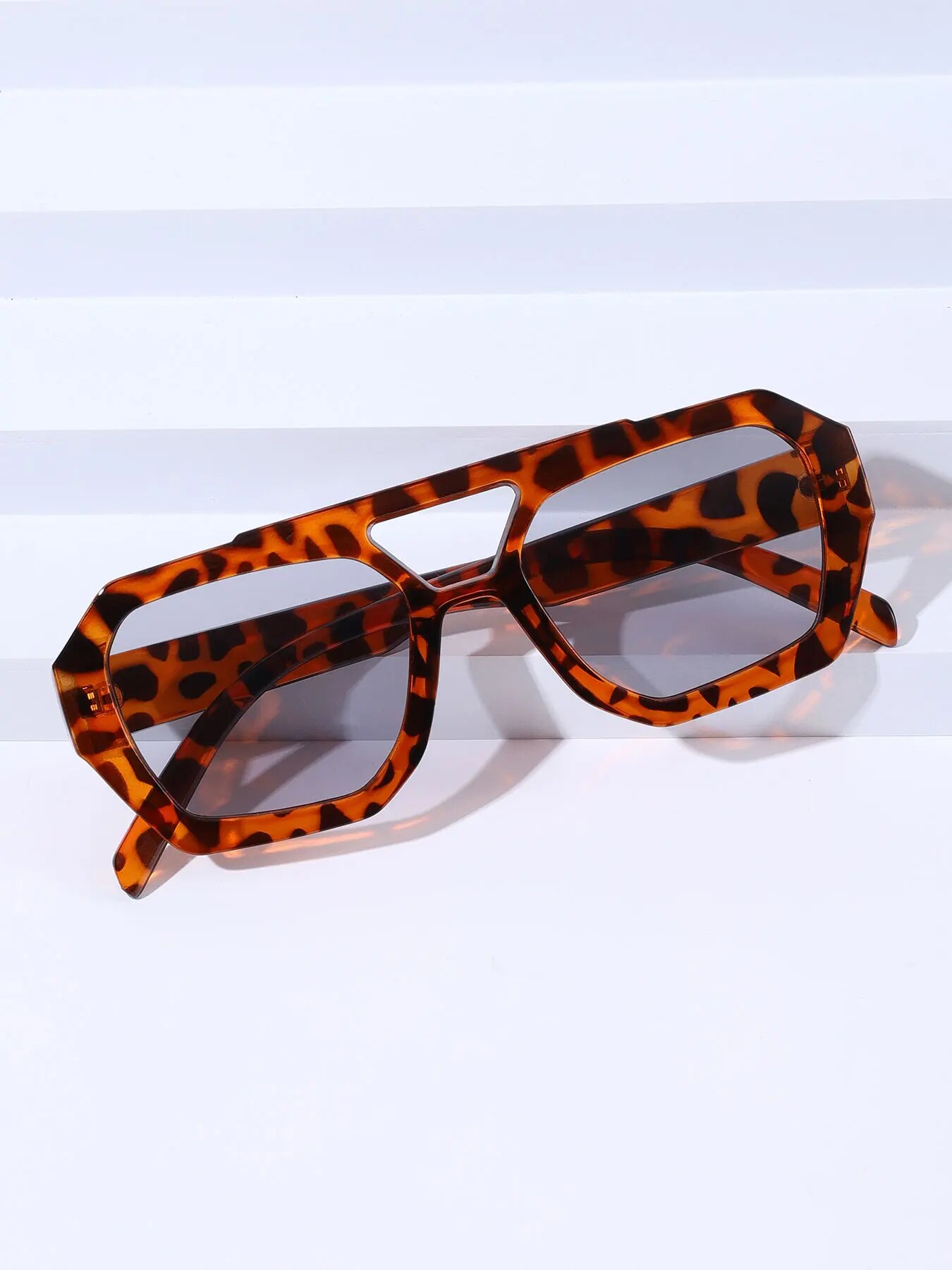 Fashion Vintage Square Irregul - đánh giá và giá Vintage Fashion Brands