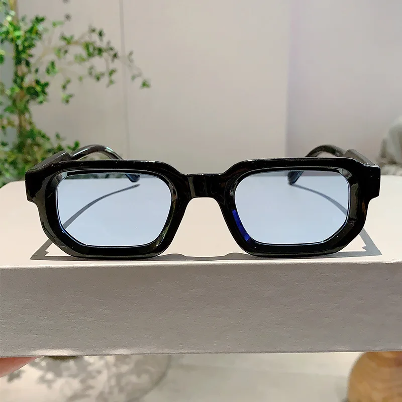 Vintage Rectangle Frame Sungla - đánh giá và giá Vintage Fashion Brands